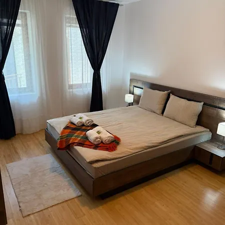 Raikov Апарт-отель 3*