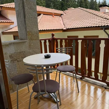 Apart Otel Raikov Pamporovo