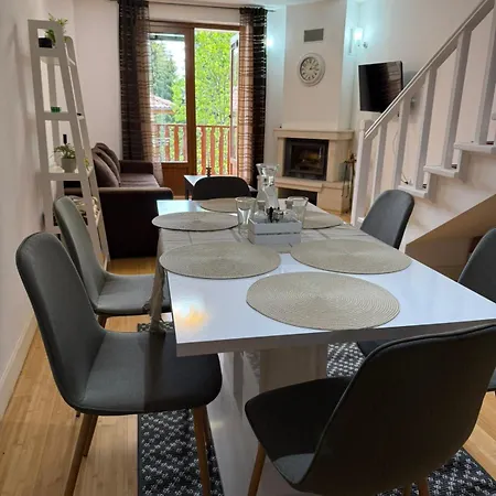 Raikov Апарт-отель