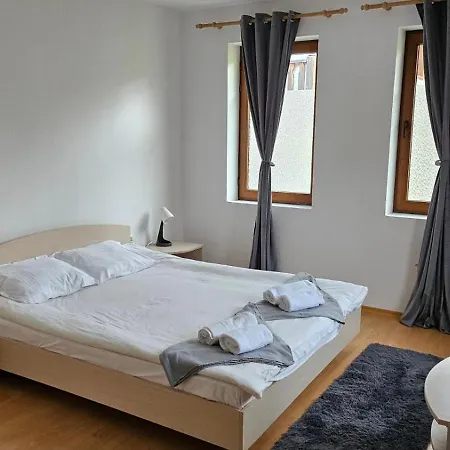 Raikov Aparthotel