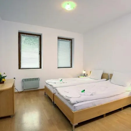 Raikov Aparthotel 3*