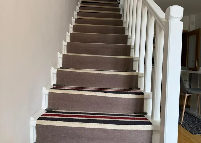 アパートホテル Raikov 3*