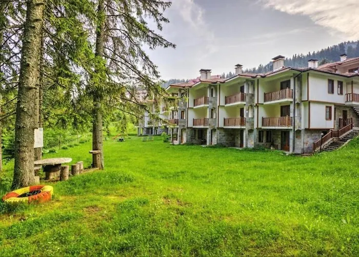 アパートホテル Raikov