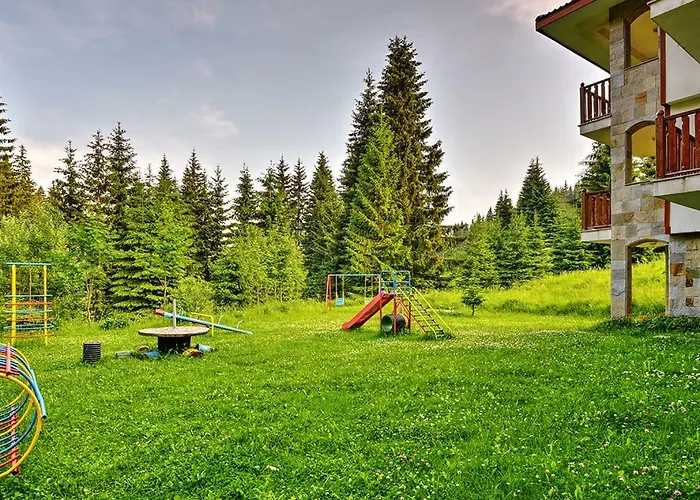 アパートホテル Raikov パンポロボ